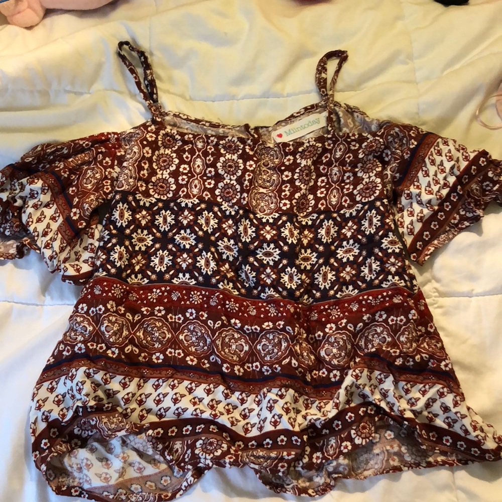 Designed top FROM SPAIN!